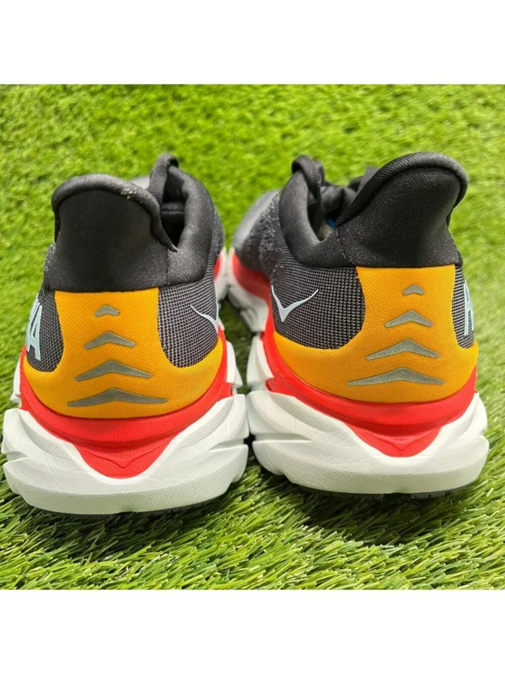 Hoka One One Clifton 8 Mens Size 10 Gray Red Athletic Running Shoes Sneakers